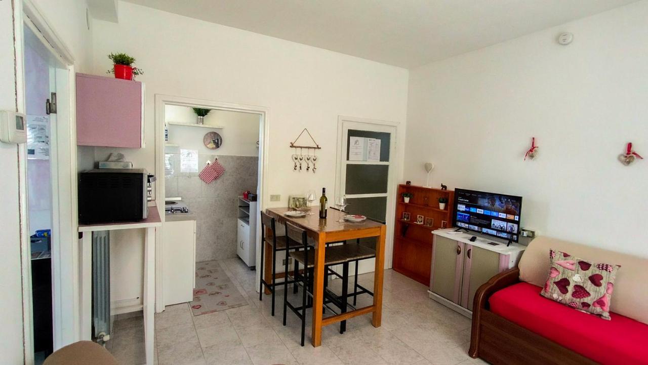 Sweetheart Apartment Busto Arsizio Kültér fotó